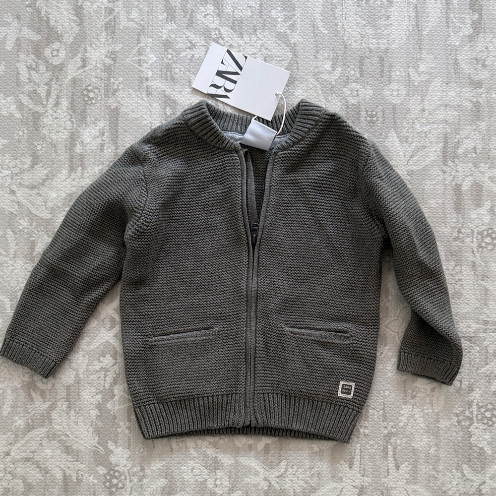 Zara Charcoal Knit Sweater size 12-18m